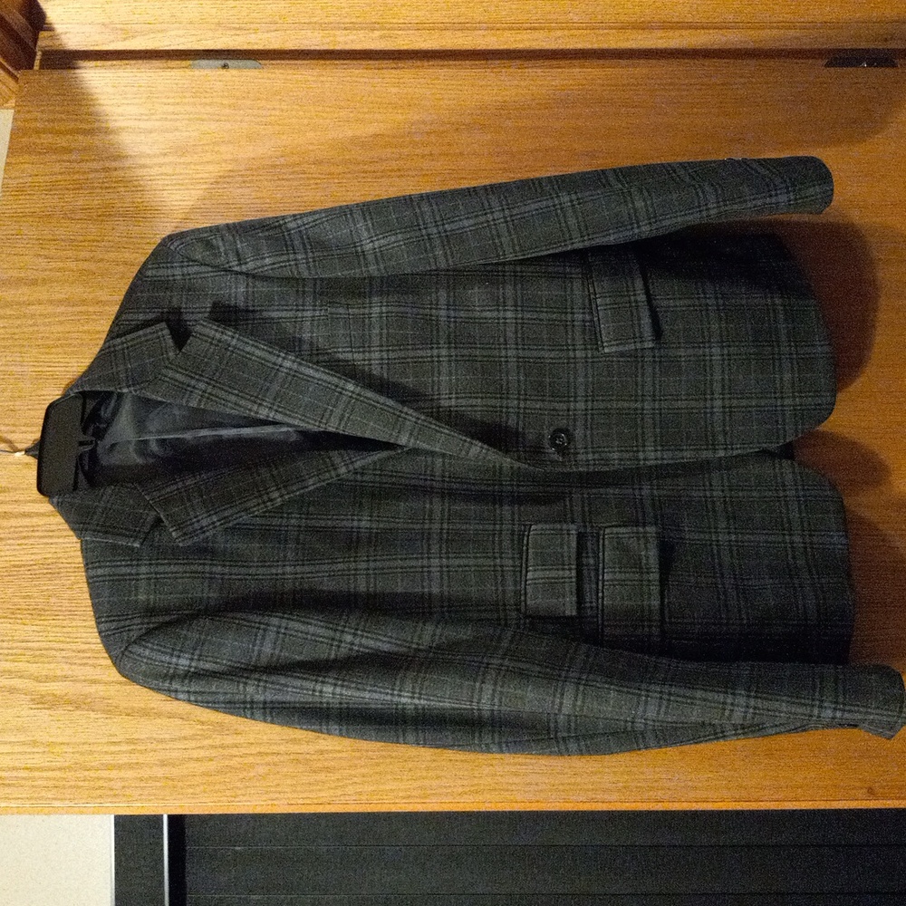 Mens rossi man suit jacket slim fit charcoal plaid size 38 Andrew 11 C